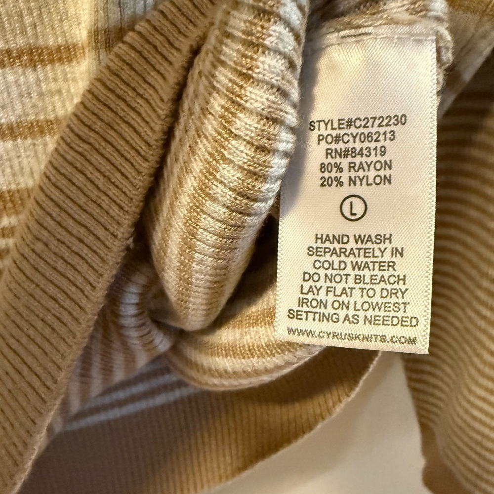 NWT Cyrus Striped Gray and Camel Women's Cardigan Sweater, Size L - Picture 7 of 7